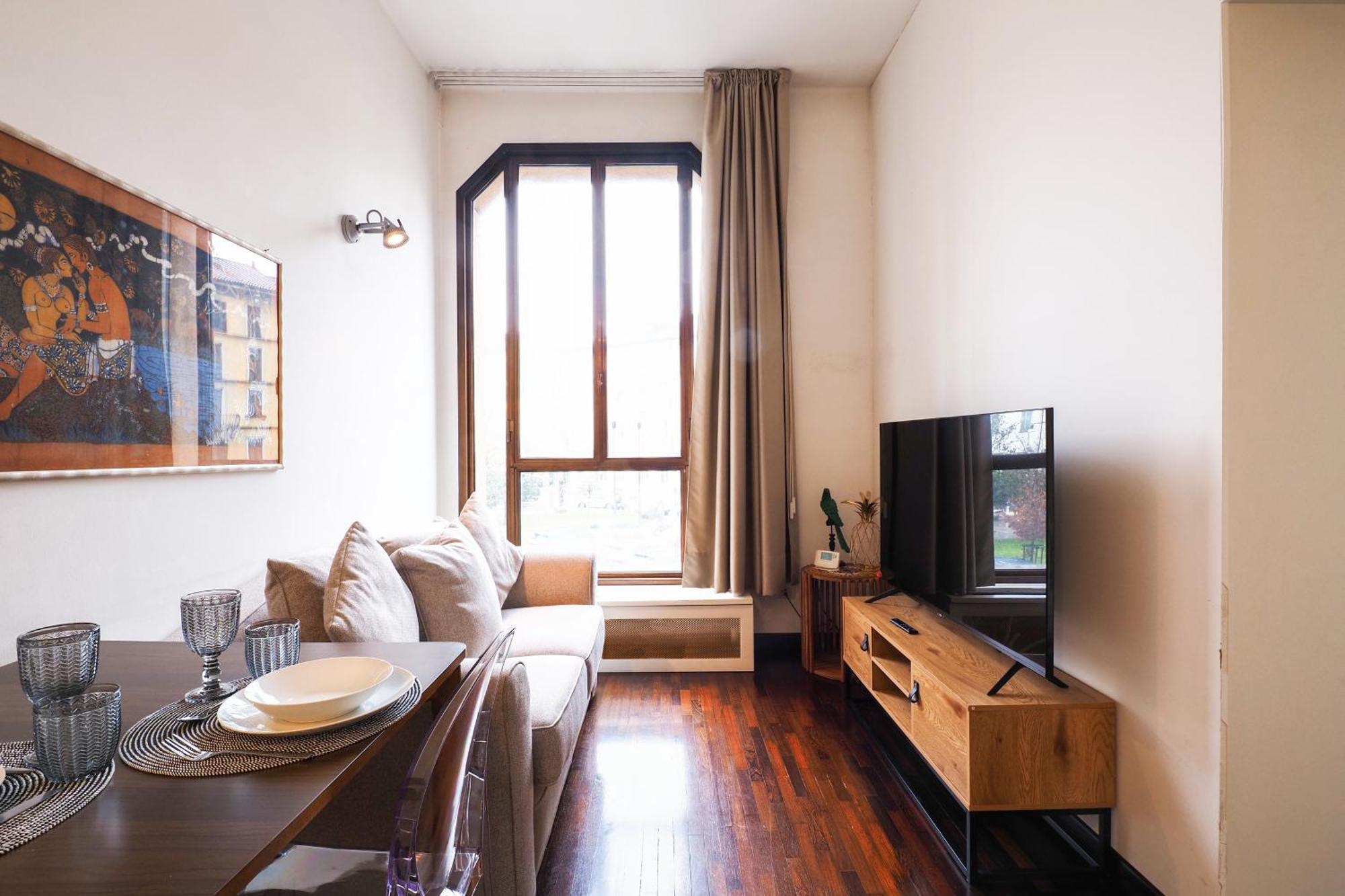 Milan - Duomo Luxury Apartment V ภายนอก รูปภาพ