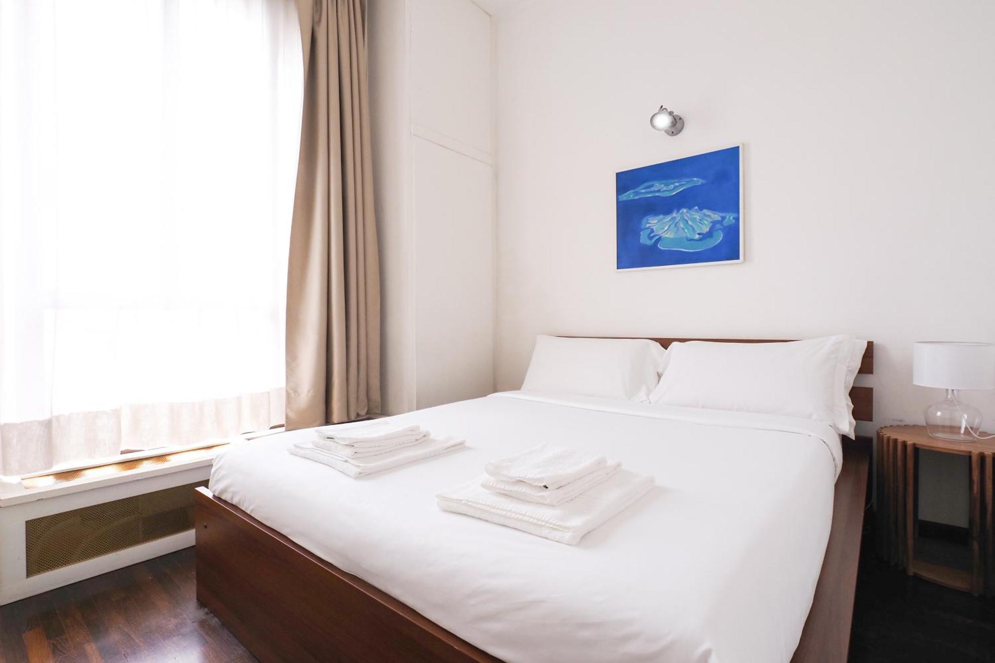 Milan - Duomo Luxury Apartment V ภายนอก รูปภาพ